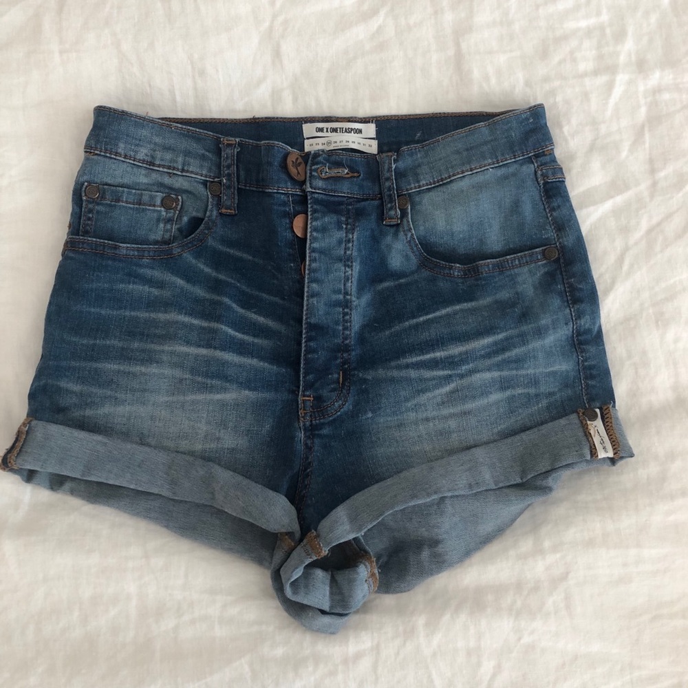 One teaspoon shorts